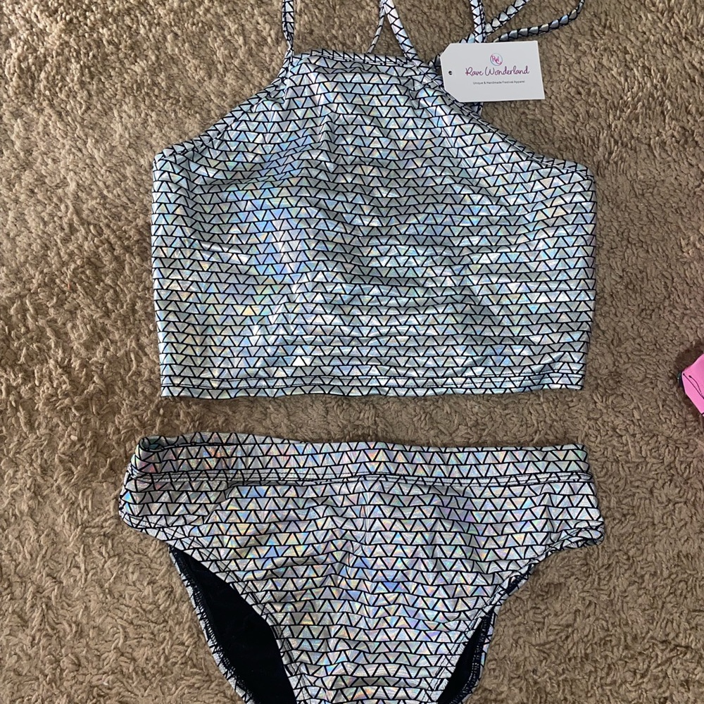 Rave wonderland holographic set!